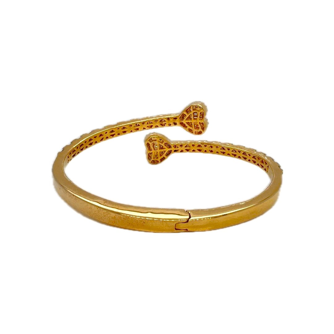 10K Yellow Gold Designer Heart Baguette Diamond Bangle Bracelet 2.58 CT 8"