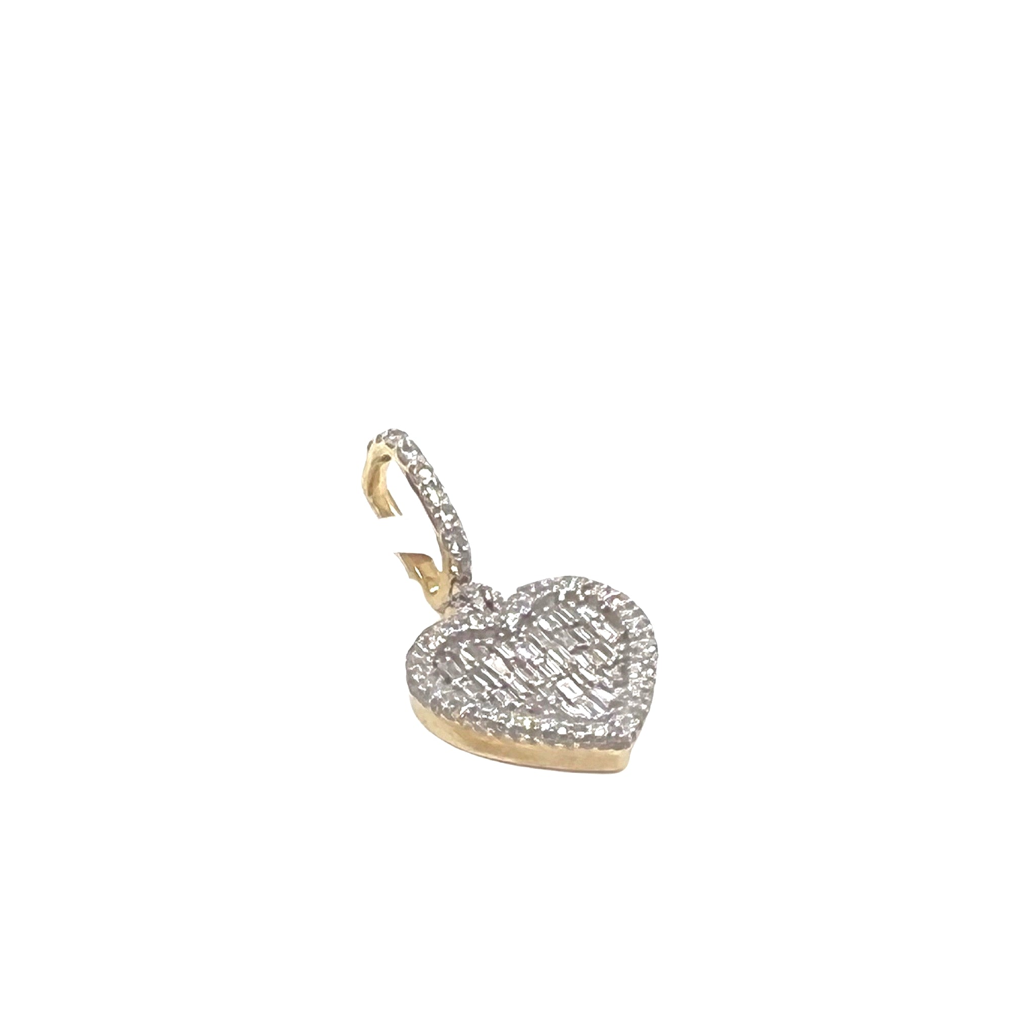 10K Yellow Gold Heart Emerald VS Diamond Pendant 0.78 CT 1"