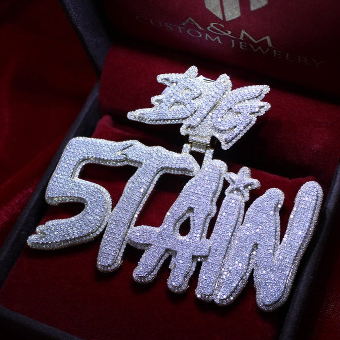 Custom Yellow Gold and White Gold "5tain" Name Pendant