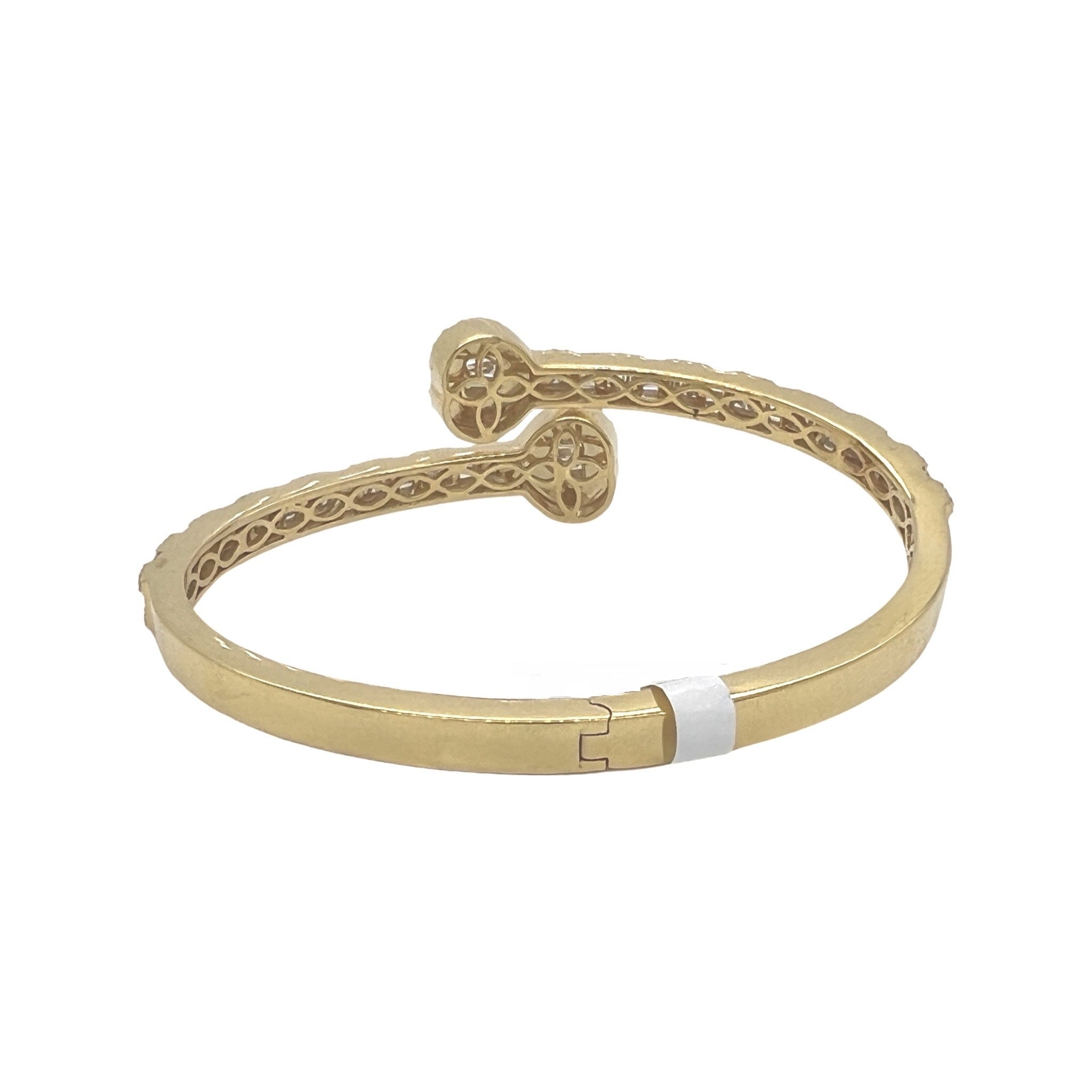 10K Yellow Gold Designer Heart Baguette Diamond Bangle Bracelet 2.53 CT 7"