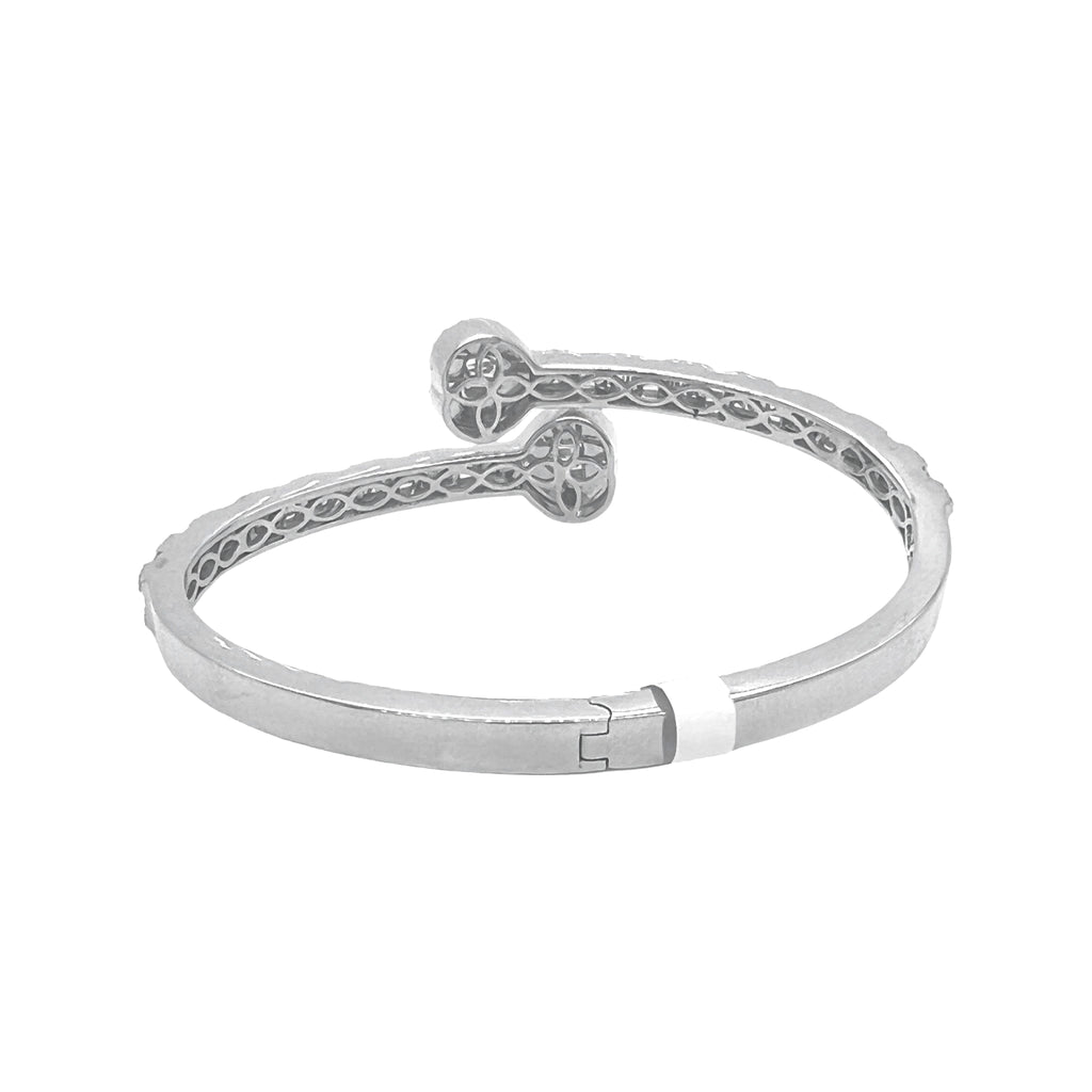 10K White Gold Designer Heart Baguette Diamond Bangle Bracelet 2.53 CT 7"