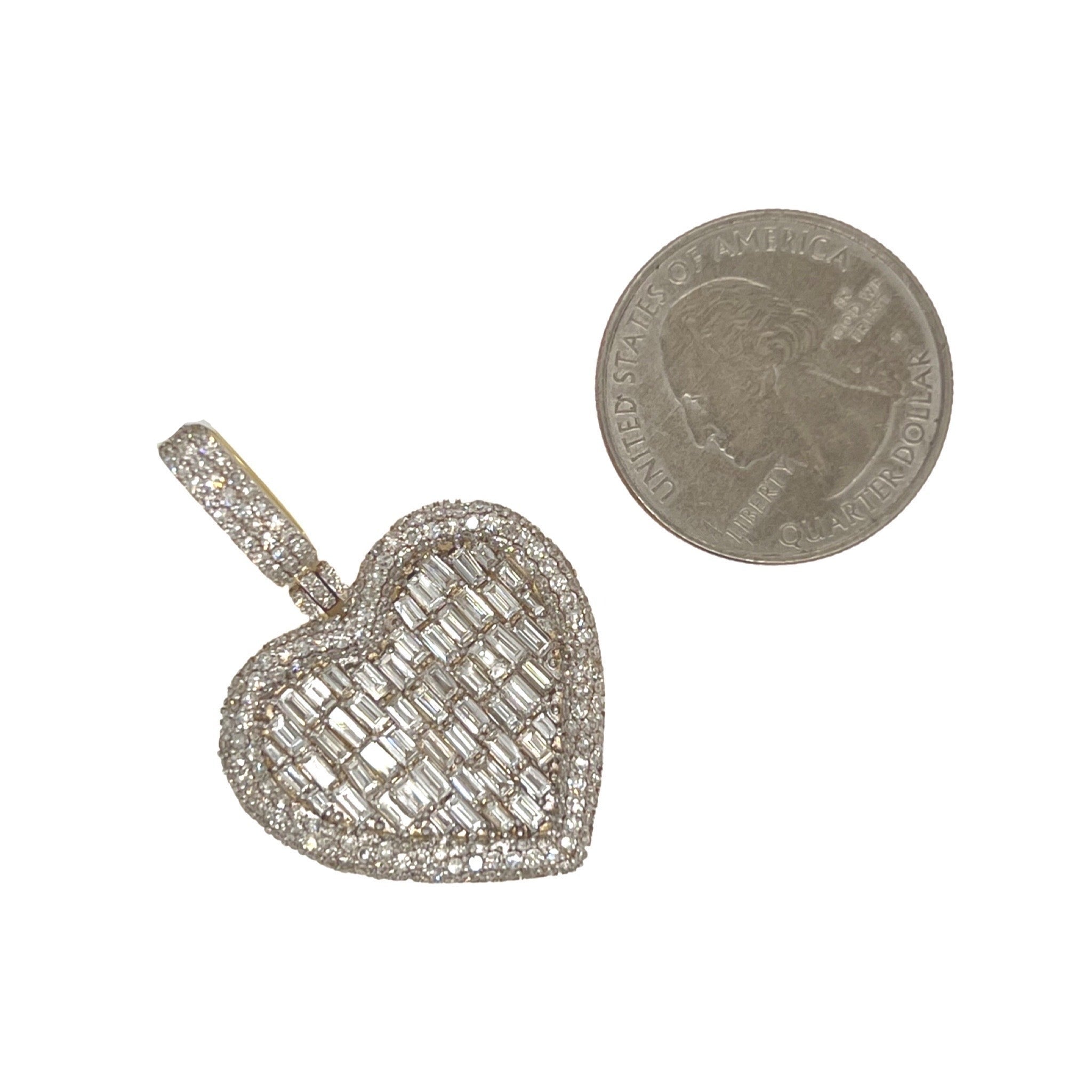 10K Yellow Gold Heart Emerald VS Diamond Pendant 3.82 CT 1.5"
