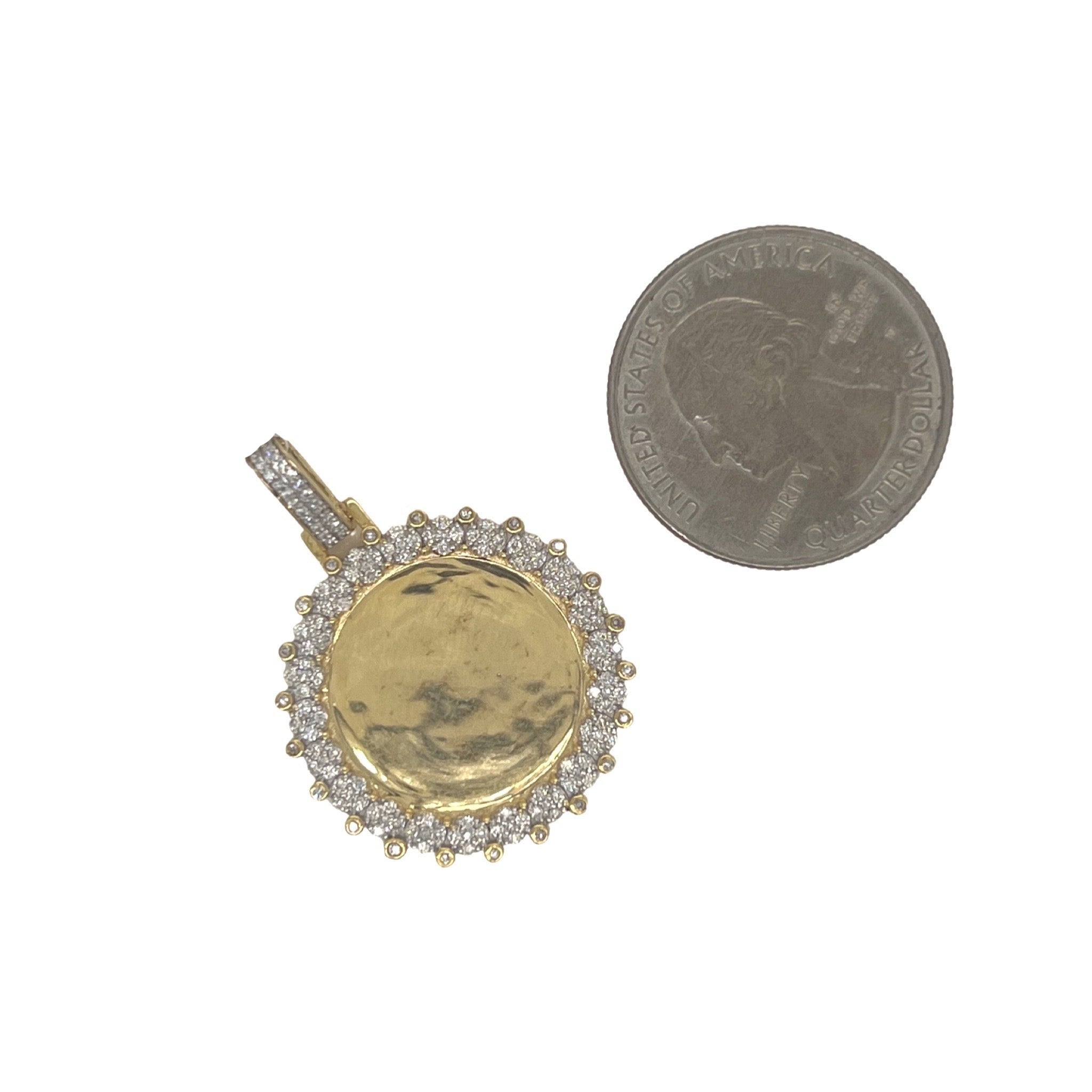 10K Yellow Gold Round Memory Frame Diamond Pendant 0.22 CT 1.35"
