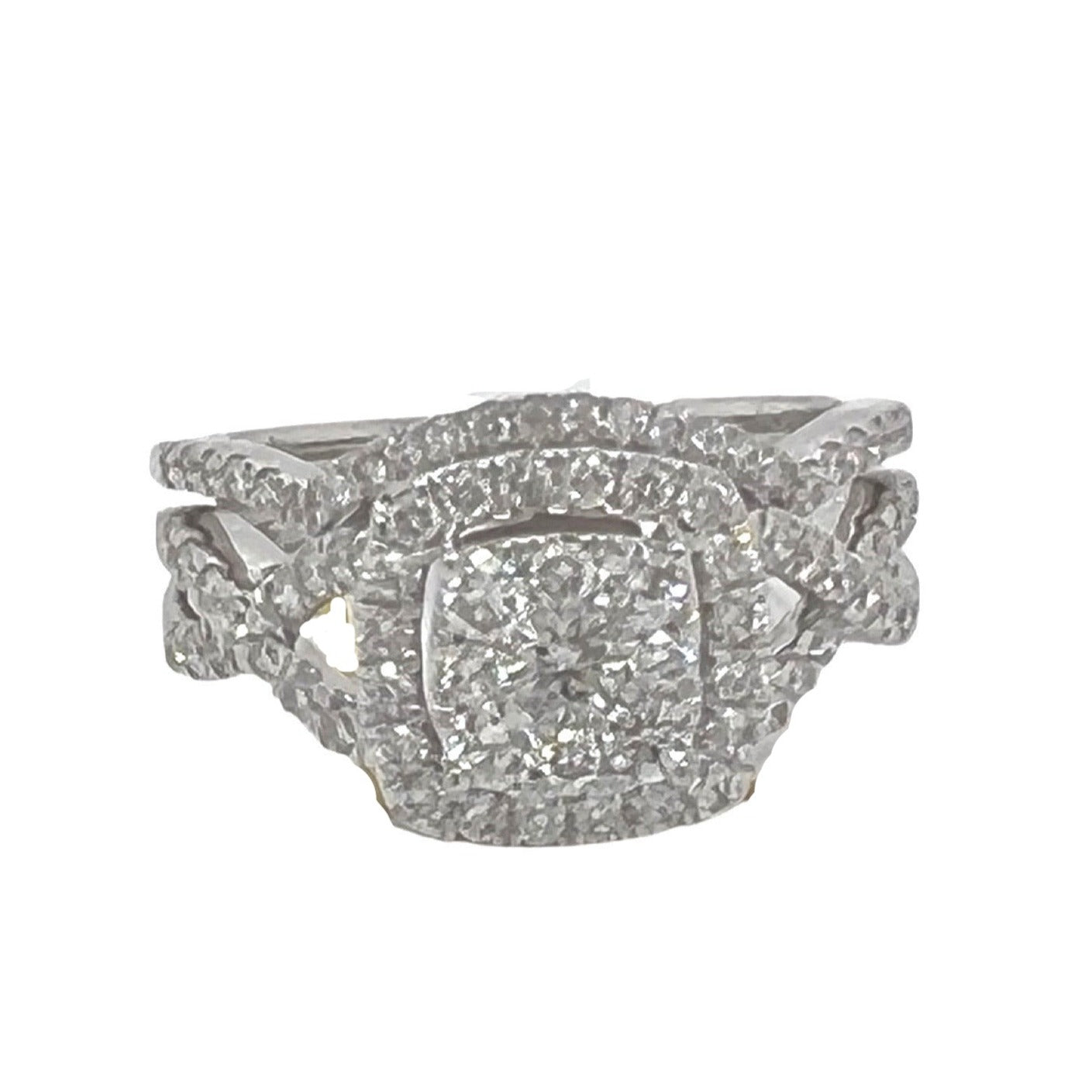 Ladies 14K White Gold Twisted Halo Diamond Bridal Set 1.0 CT