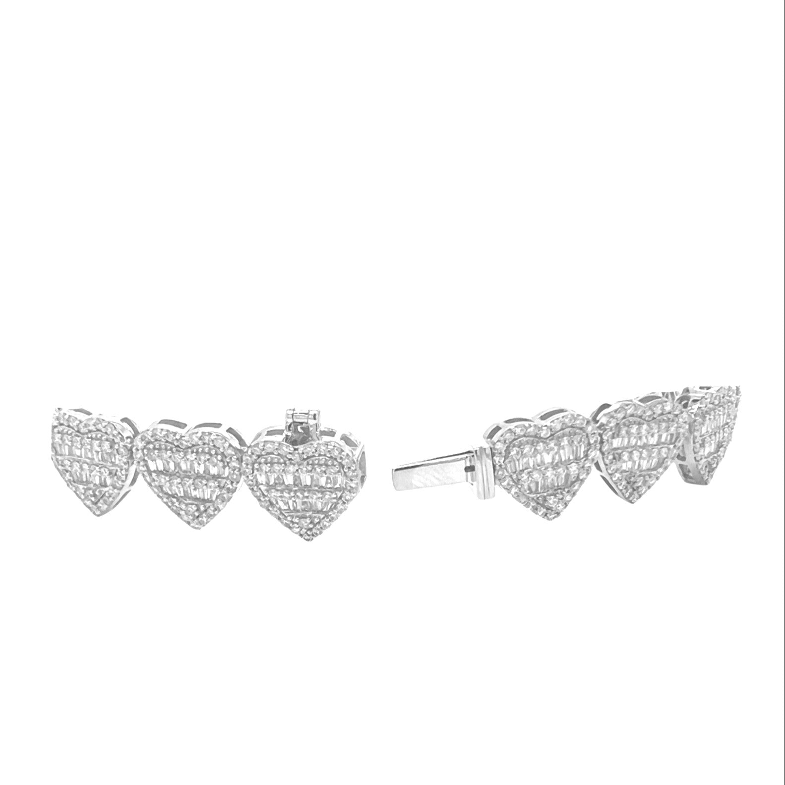 10K White Gold 11.5MM Heart Link Baguette Diamond Bracelet 7.15 CT 8.5"